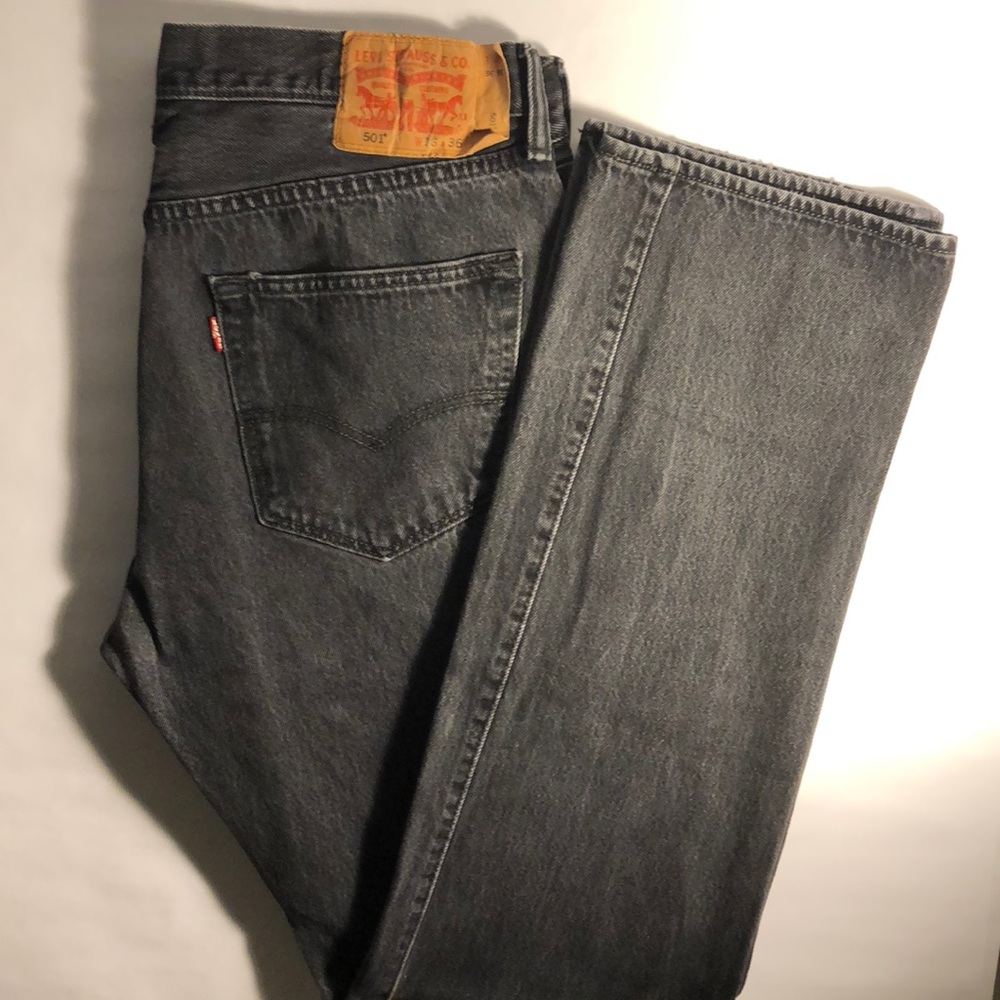 Levi’s 501 black jeans in 36x36